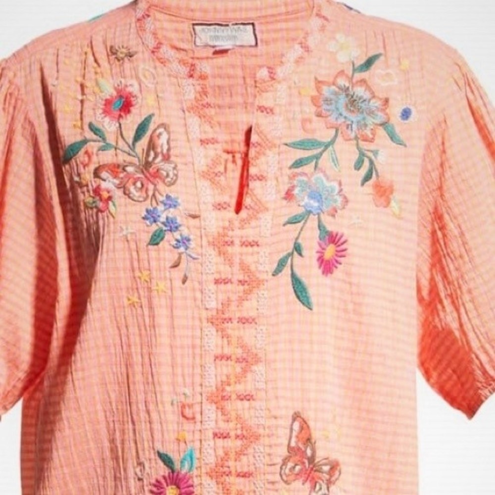 Johnny Was Olinda Butterfly Embroidered Puff Sleeve Blouse